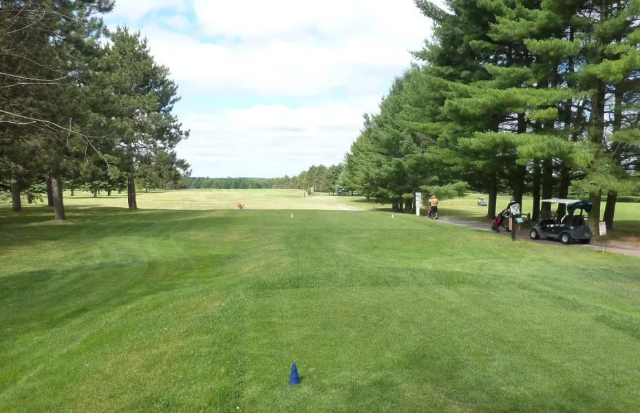 Club de Golf DuMoulin: #7