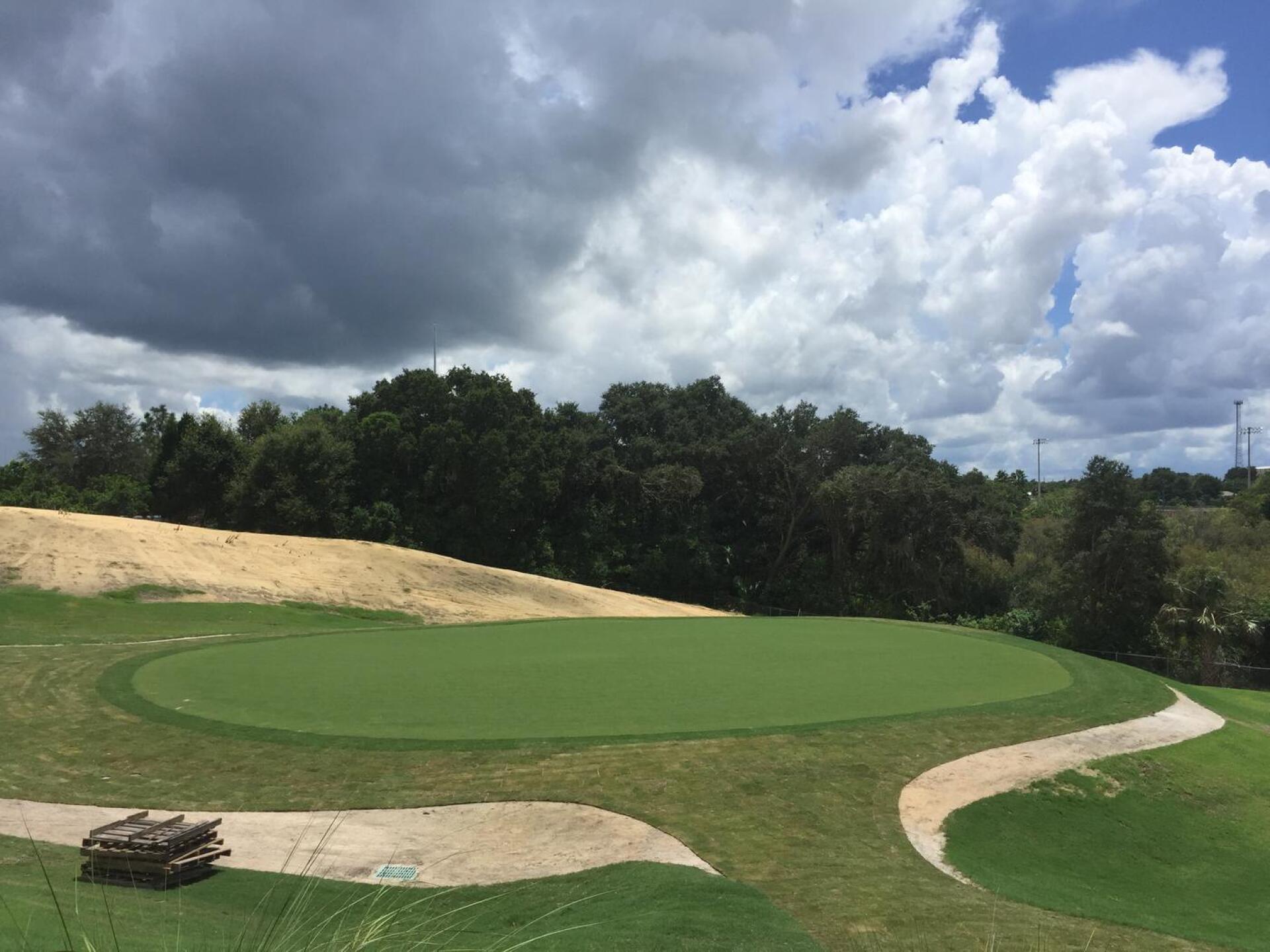 Hole 11 being renovated (Photo submitted by GMSouthernDunesGCC on 10/03/2016)