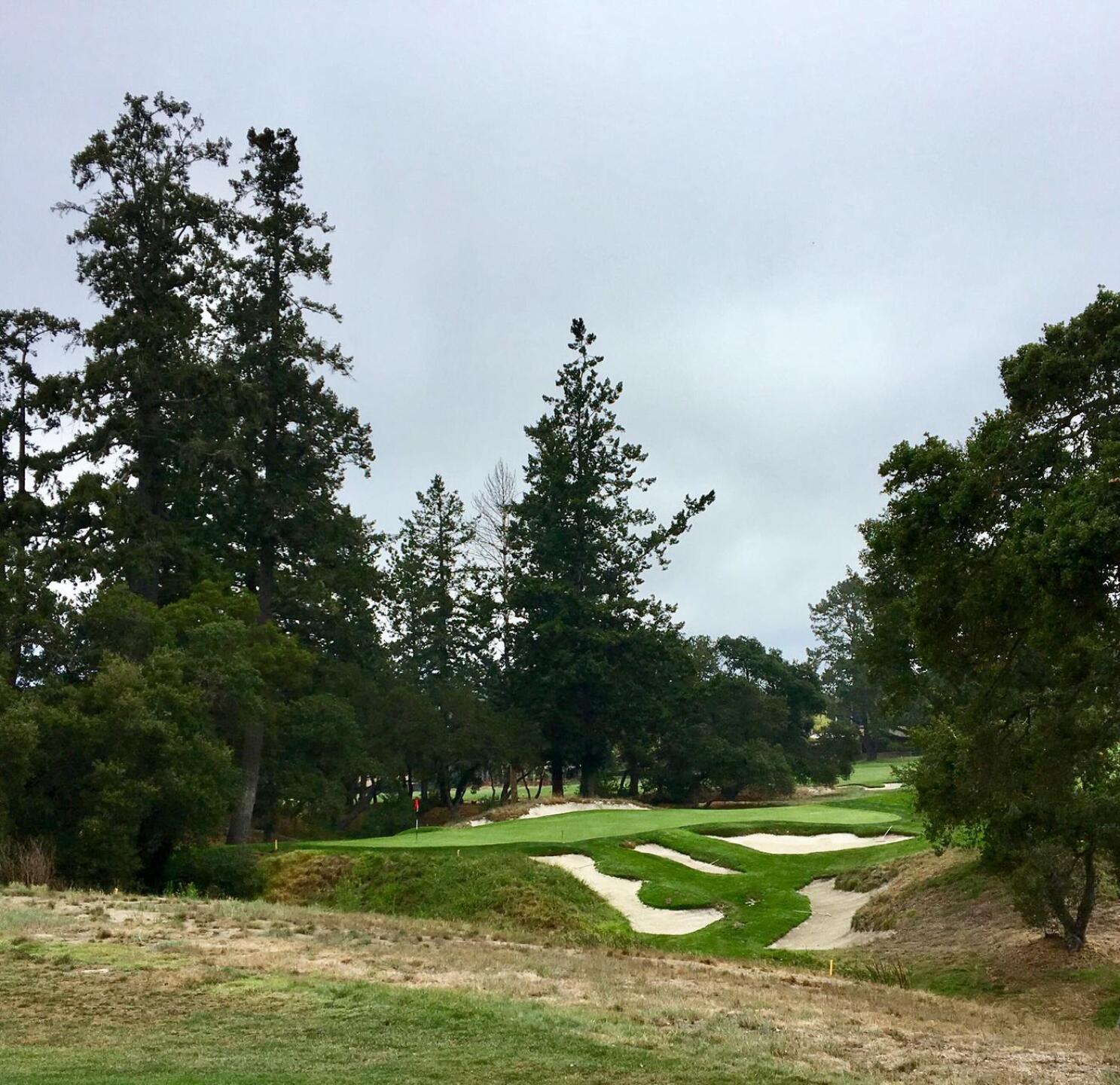 The seemingly simple par-3 15th, which is actually a beguiling hole. (Photo submitted by BrandonWebb on 08/12/2017)