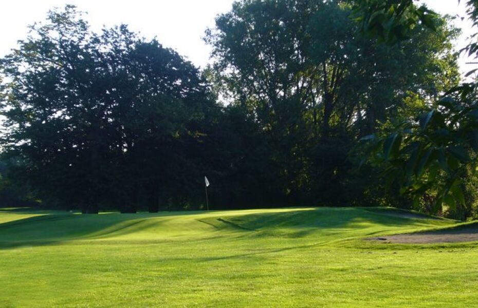 Club de Golf Meadowbrook in Montreal, Quebec, Canada GolfPass