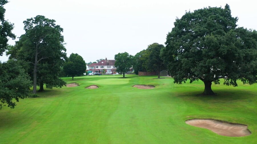 Upton by Chester GC: Clubhouse