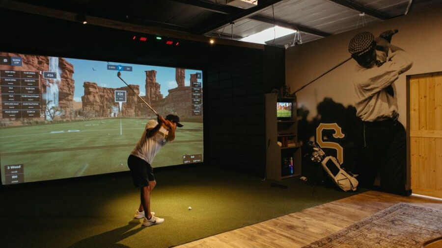SwingEasy Golf Club - Costa Mesa
