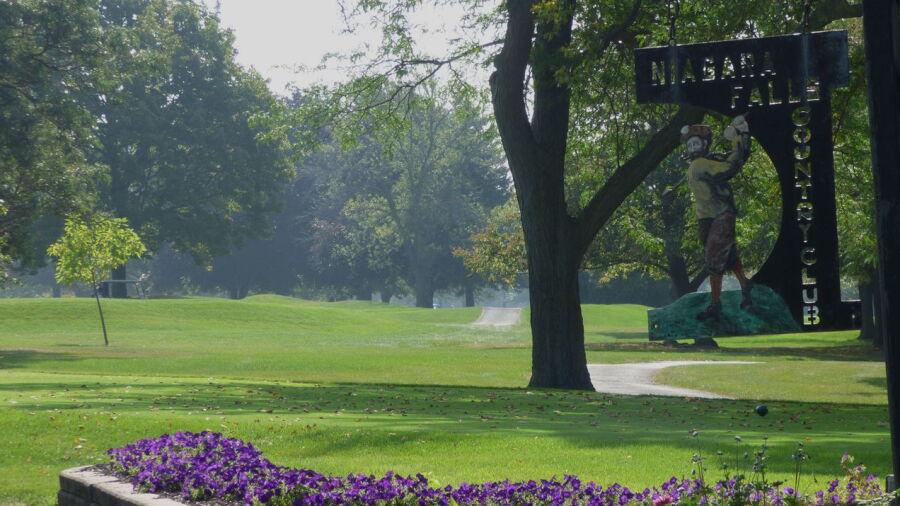 Niagara Falls CC