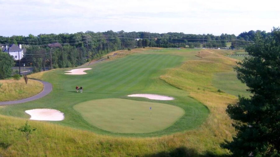 Falls Road GC: #1