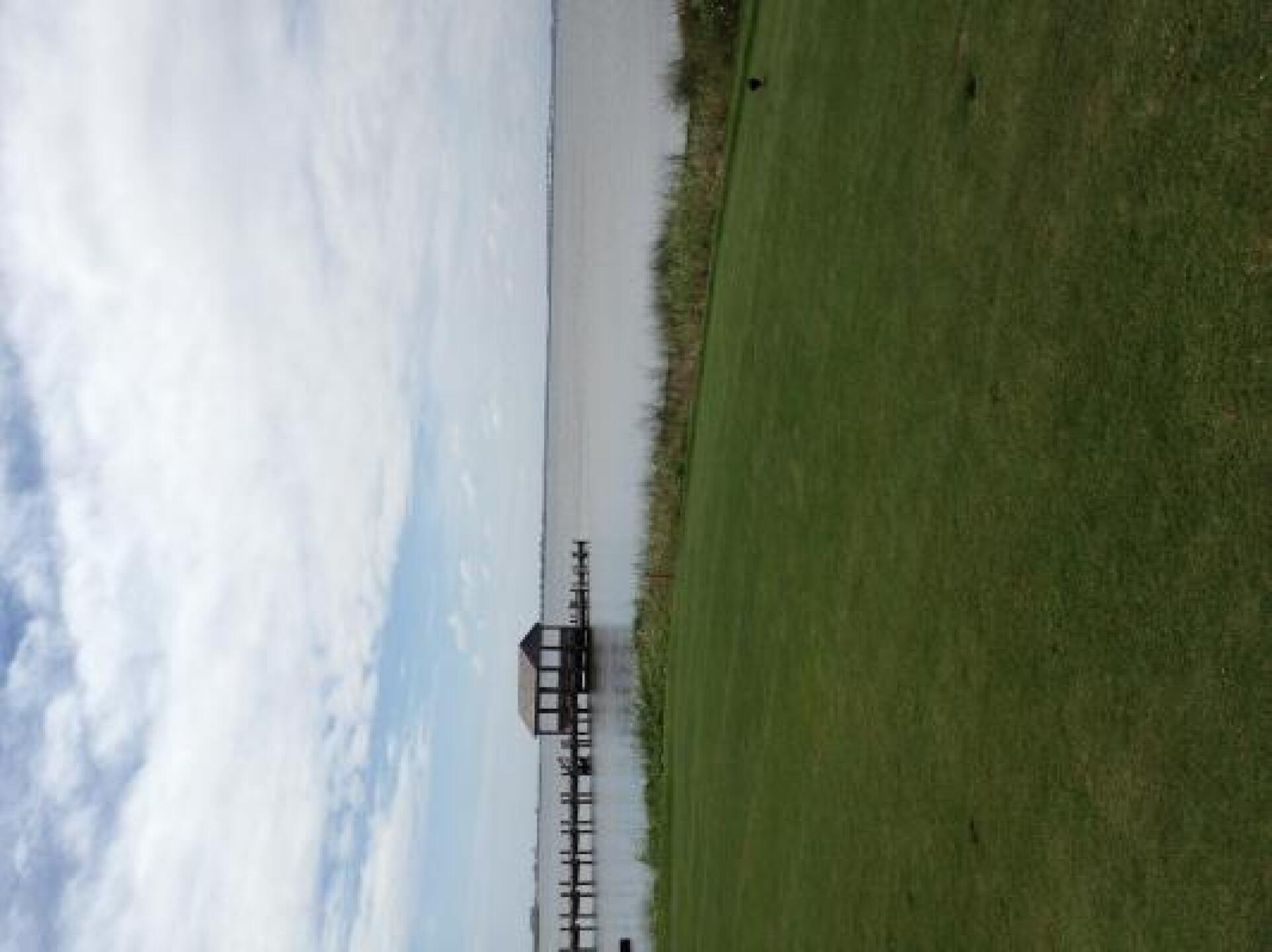 One of the holes on the back 9 looking at the sound. (Photo submitted by Stephanjr on 09/30/2012)