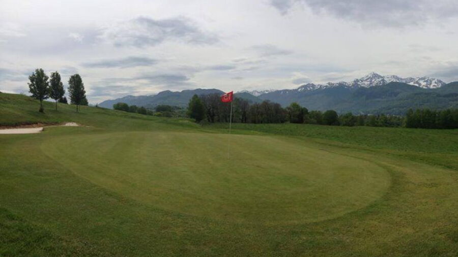 Haut Poitou GC - 18 Hole: #15