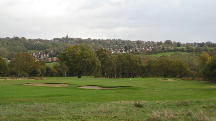 1st hole at  Penn GC