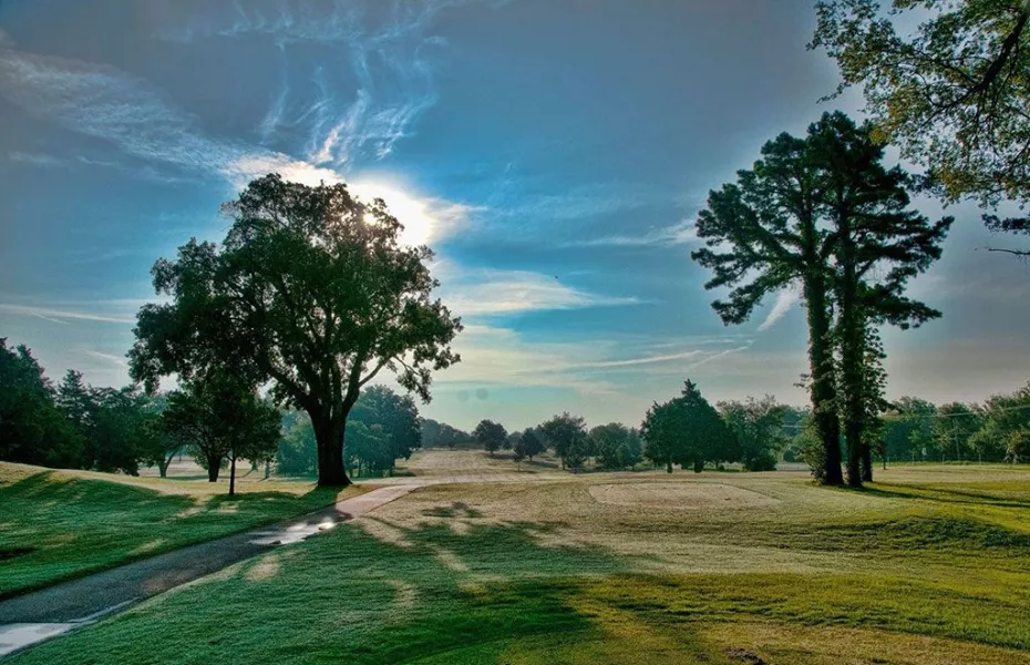 Lakeside Memorial GC