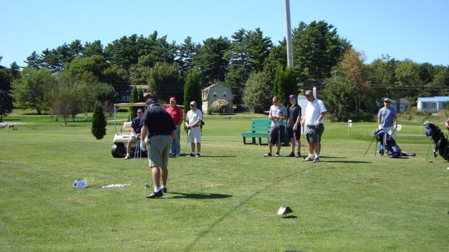 Sonny's Par-3 & Driving Range