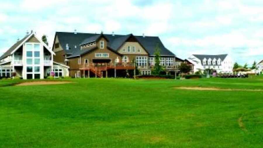 Homestead Farms GC: Clubhouse