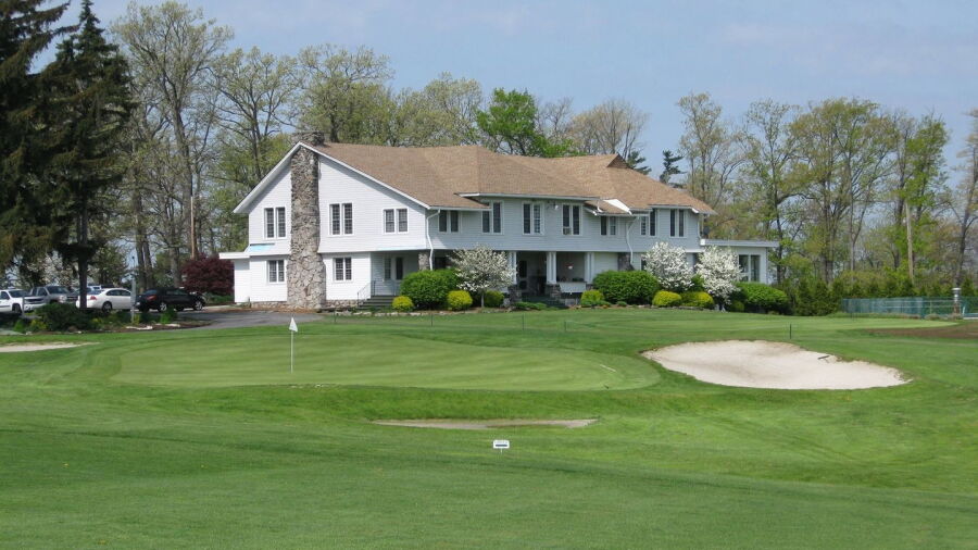 Somerset CC: Clubhouse