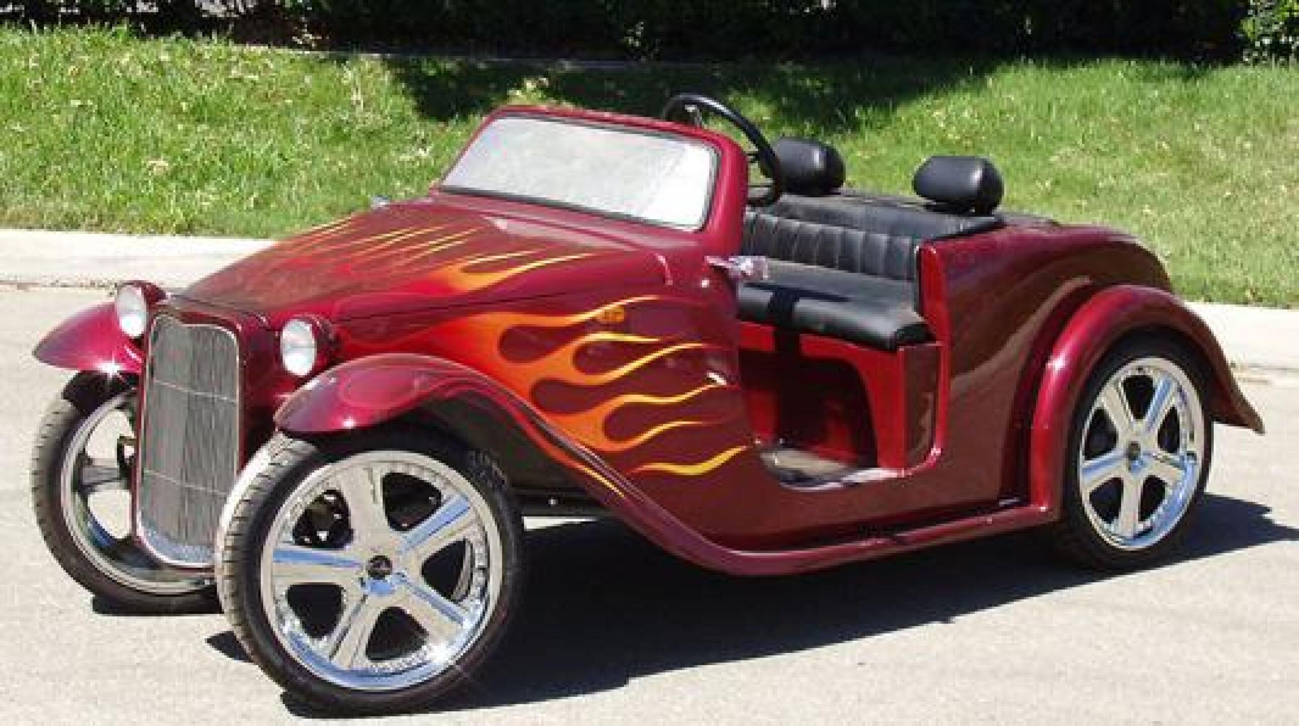 Carts Rebuilt into Roadsters ??? (Photo submitted by GolfMentor on 07/16/2014)