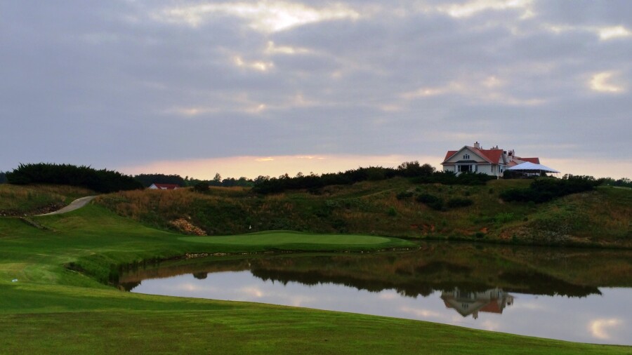 Royal New Kent golf course - no. 18
