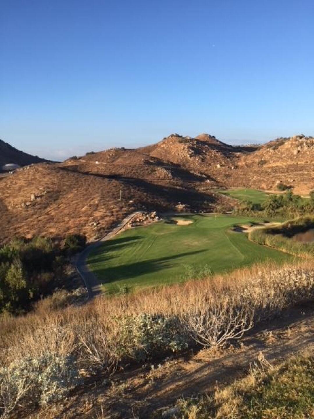 16th hole (Photo submitted by dhume419 on 11/06/2017)