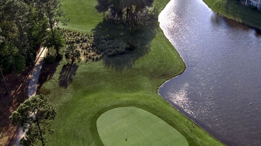 Windsor Parke GC: #18