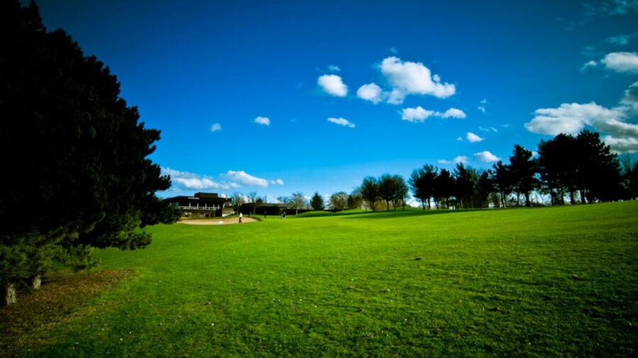 Panshanger Golf Complex: #18