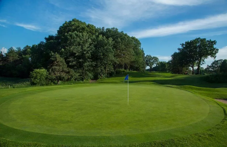 White Bear Yacht Club: #6