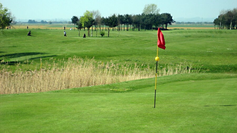 Skegness Golf Centre: #9