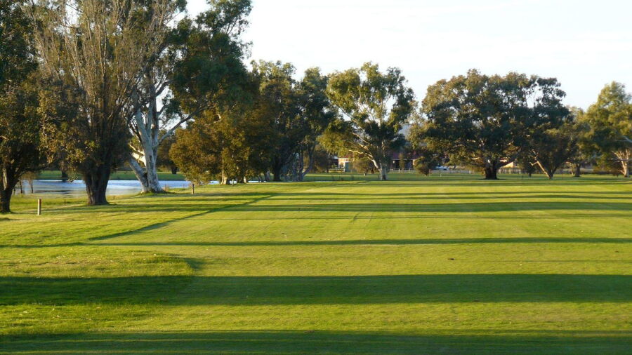 Serpentine & Districts GC