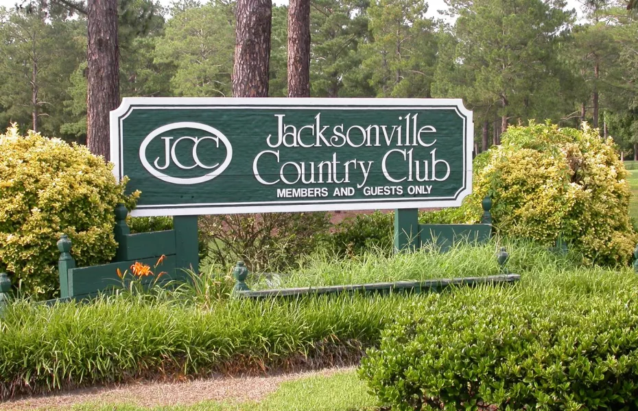 Jacksonville CC: Sign