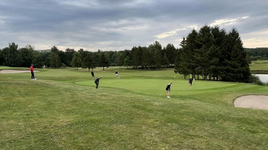 Hornbaek GC: Practice area