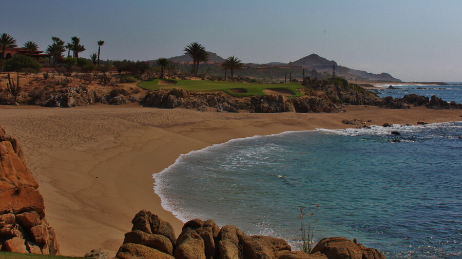 Ocean golf course at Cabo del Sol - hole 17