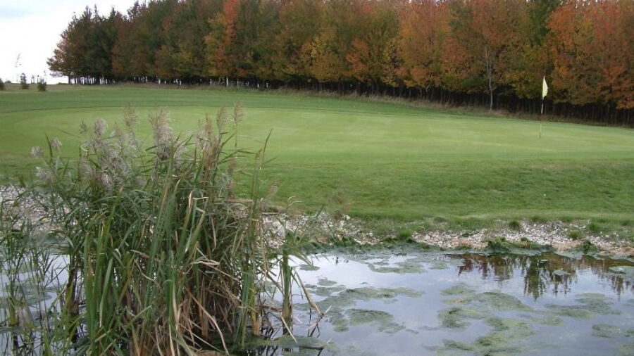 GC Molitorov u Prahy