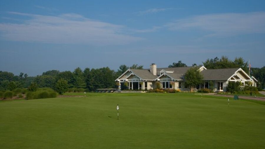 Pilgrim's Run: The clubhouse