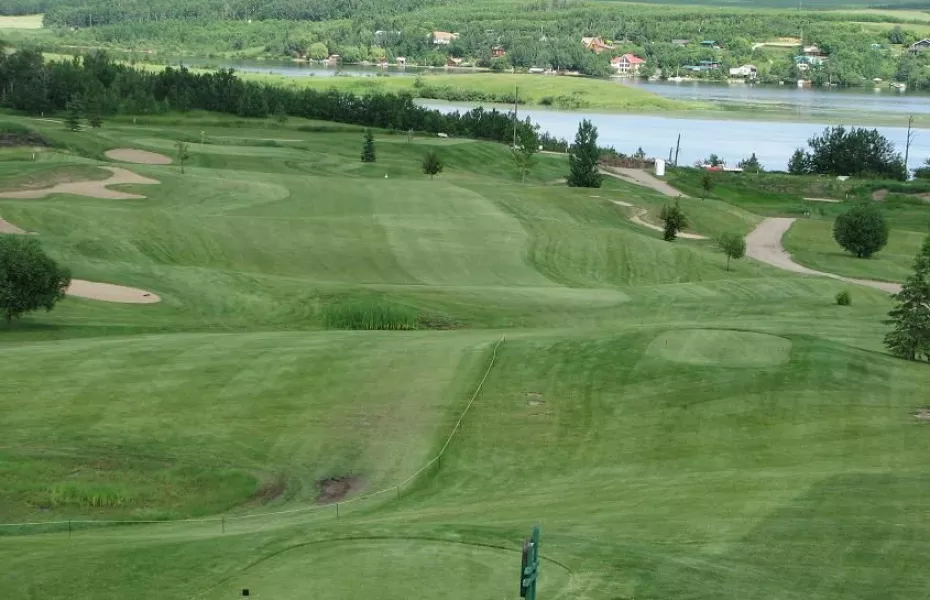 Whispering Pines Golf & Country Resort: #7