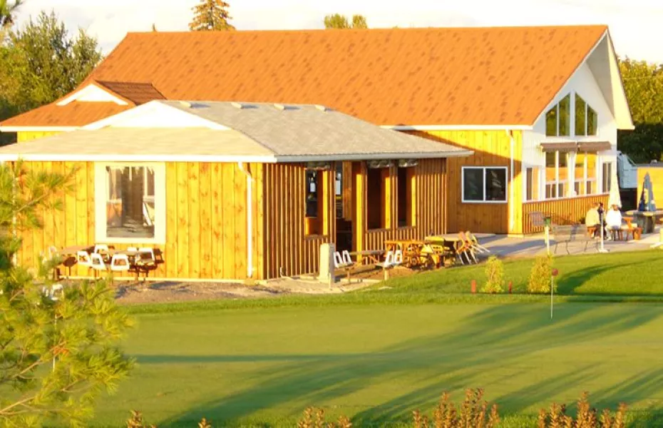 Sunset GC: Clubhouse