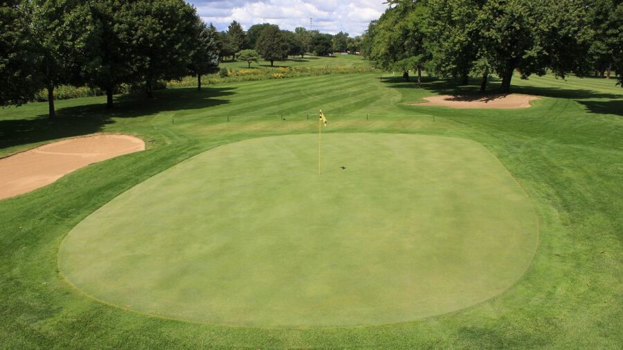 Vernon Hills GC: #8