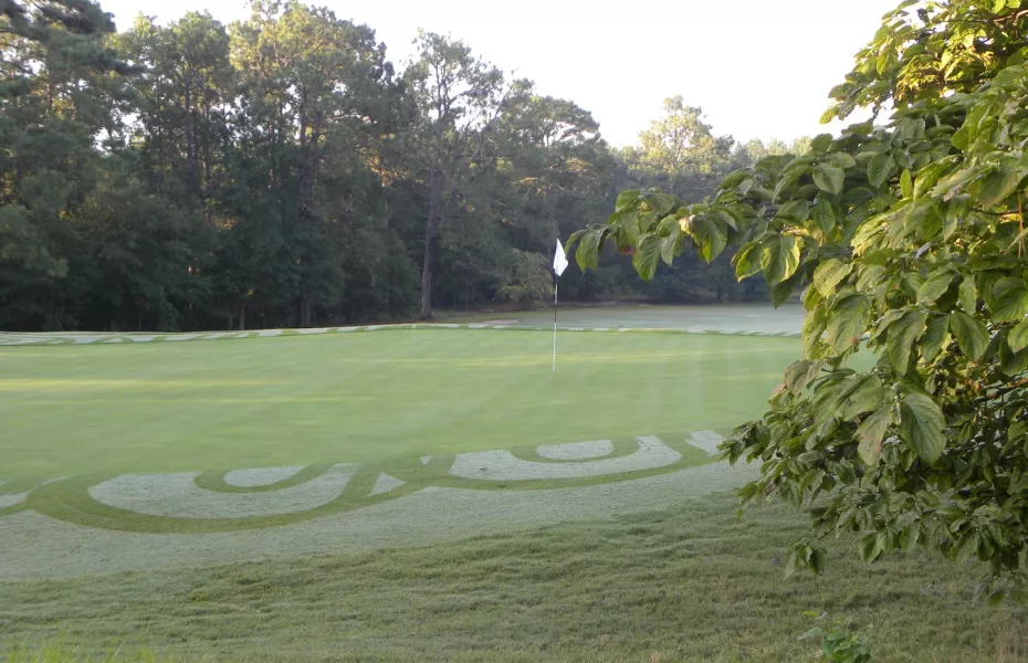 Southern Pines GC: #12
