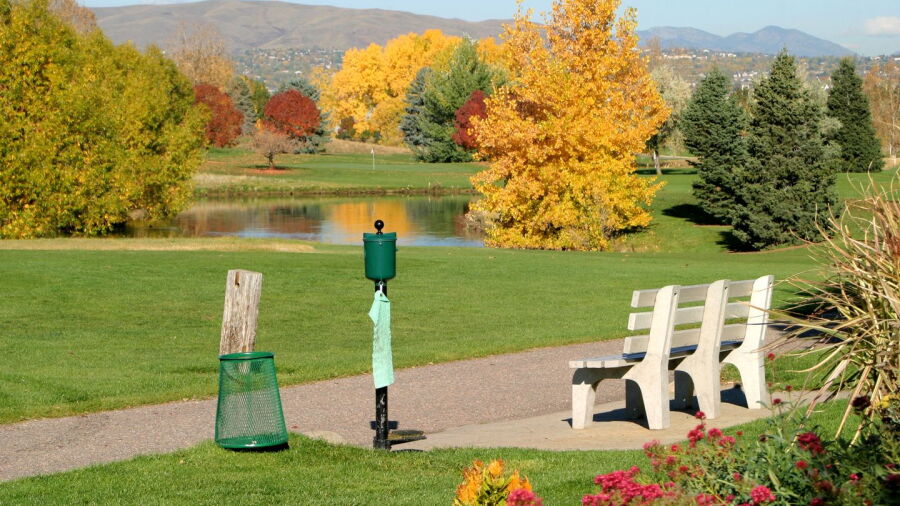 Foothills Par-3
