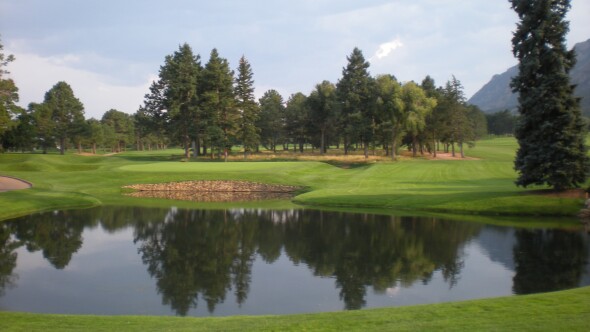 Broadmoor East golf course - hole 4