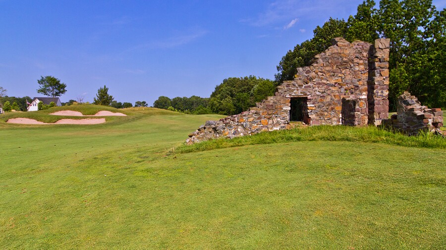 Raven's Claw Golf Club - Hole 1