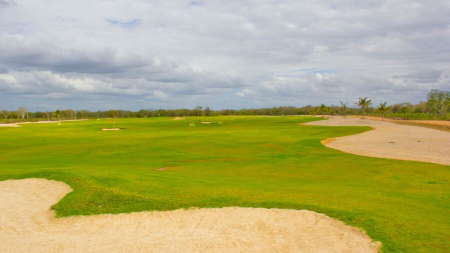 Naco GCC: Driving range