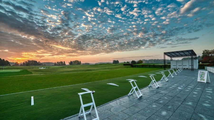 Osterakers GC: Driving range