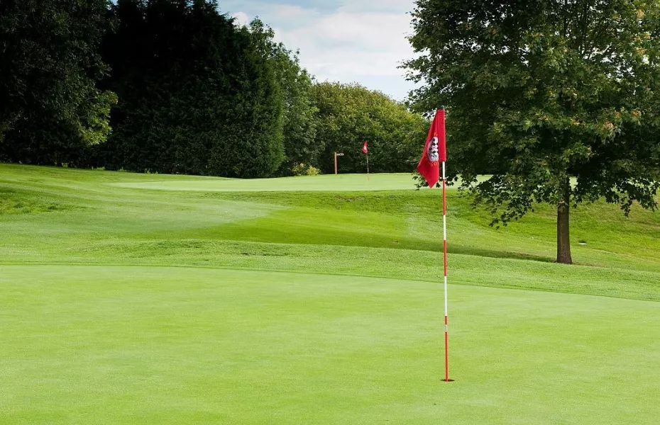 10th and 4th greens at Chartridge Park