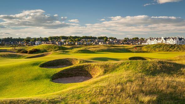 Carnoustie Golf Links - 15th hole