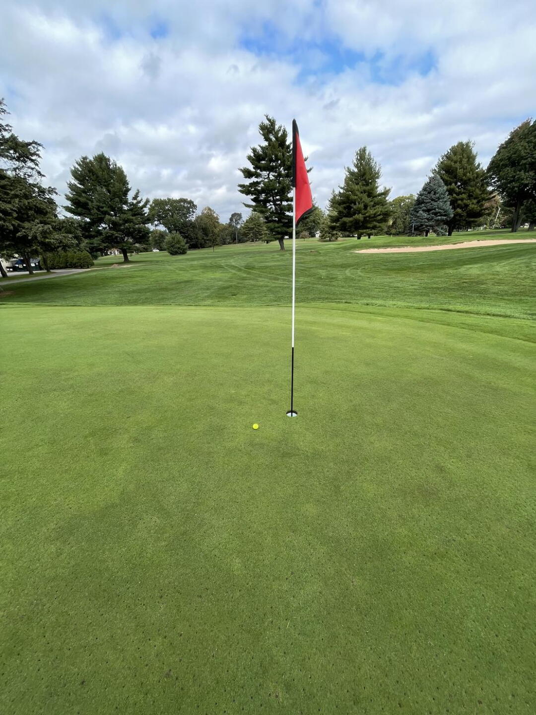Almost an eagle on 18!!!! (Photo submitted by u241990994 on 10/13/2021)