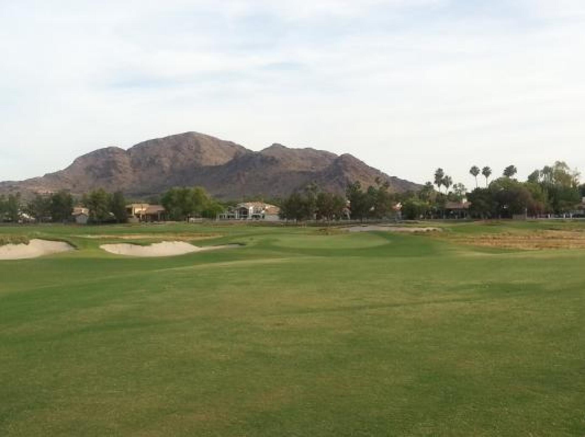 #13 approach (Photo submitted by tomkalafut on 06/03/2014)