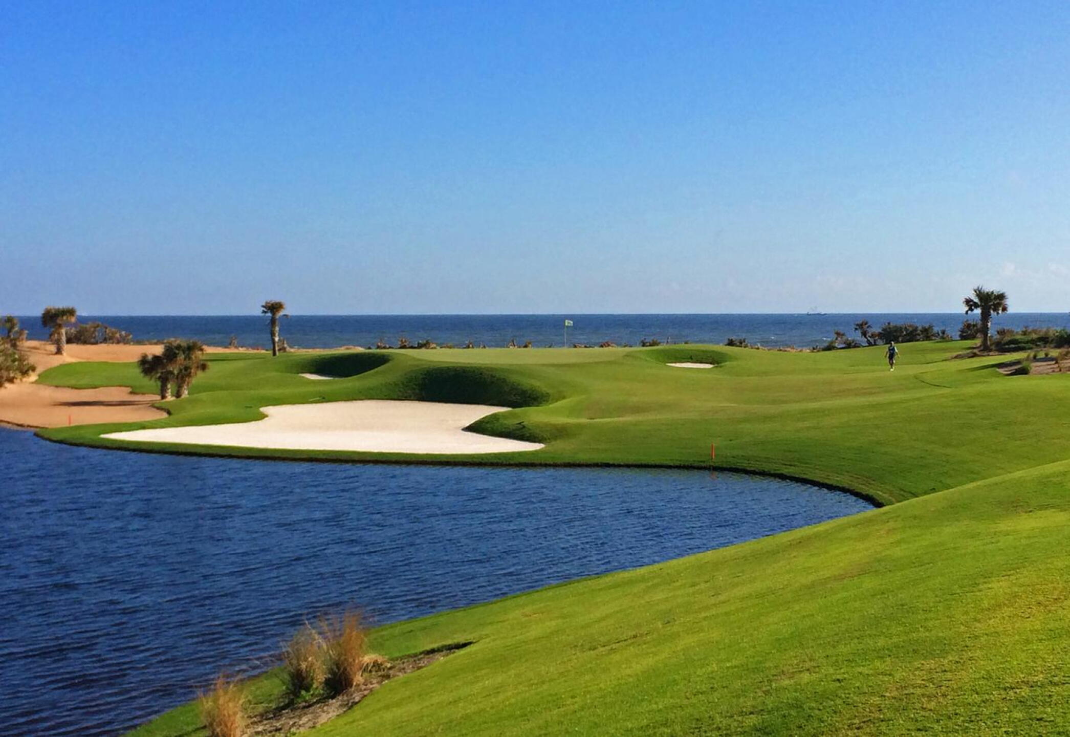 Par 3 17th (Photo submitted by MikeBaileyGolf on 11/09/2017)