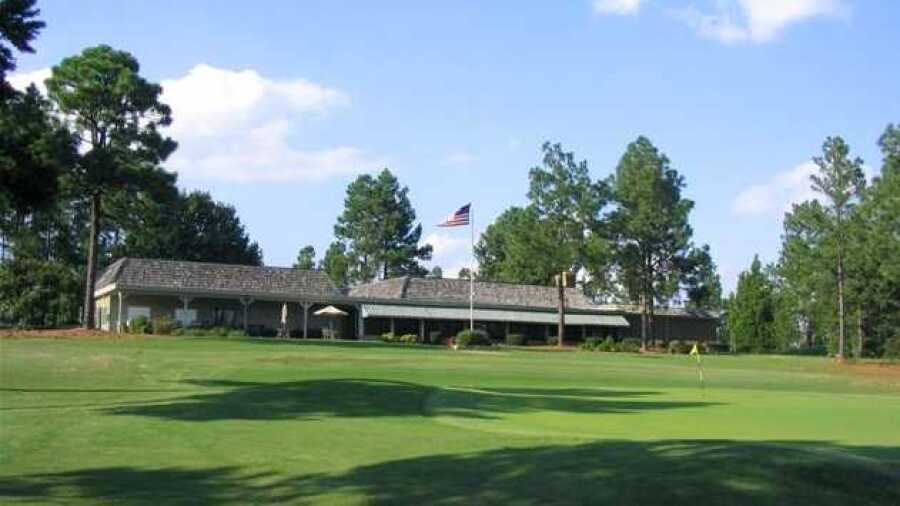 7 Lakes GC: Clubhouse  #18