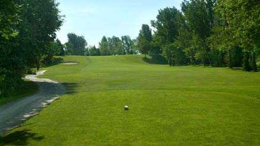 Indian Hills GC: 3rd fairway