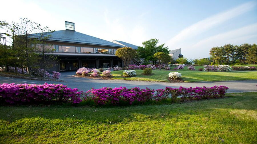 Yomiuri CC: Clubhouse