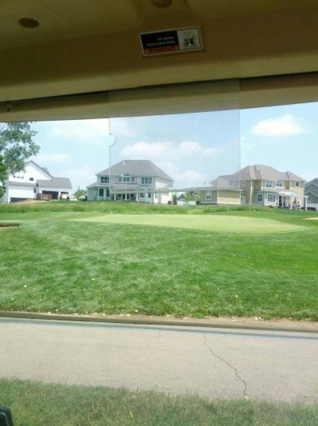 Beautiful Houses! (Photo submitted by Ashton9524221 on 06/12/2013)