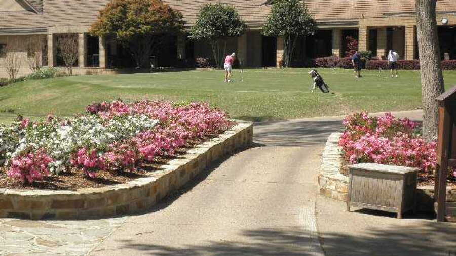 Hollytree CC: Clubhouse