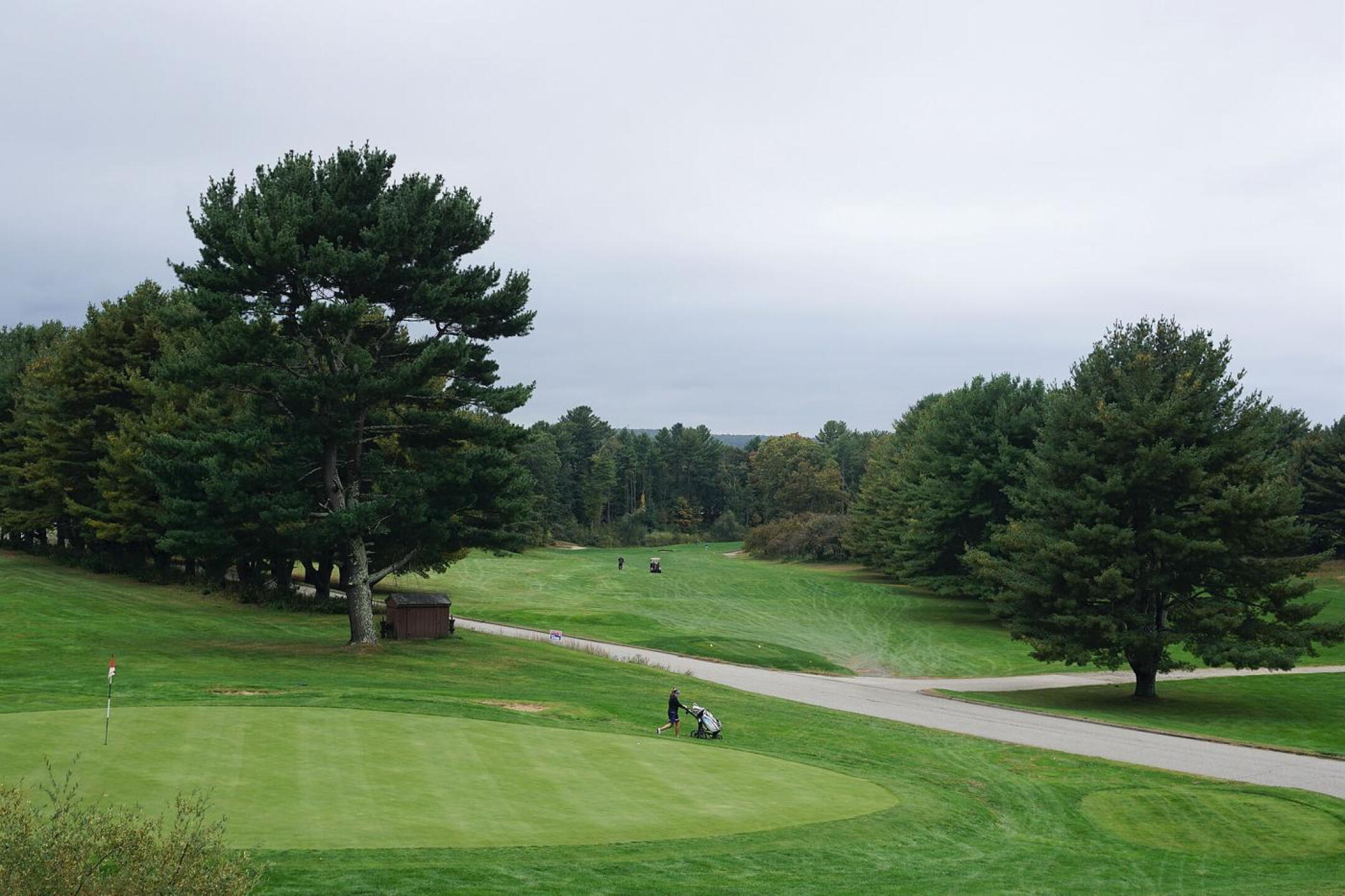 Across the 16th, looking down fairway 17: The 570-yard penultimate hole seems to go on forever. (Photo submitted by AptlyLinked on 10/10/2021)