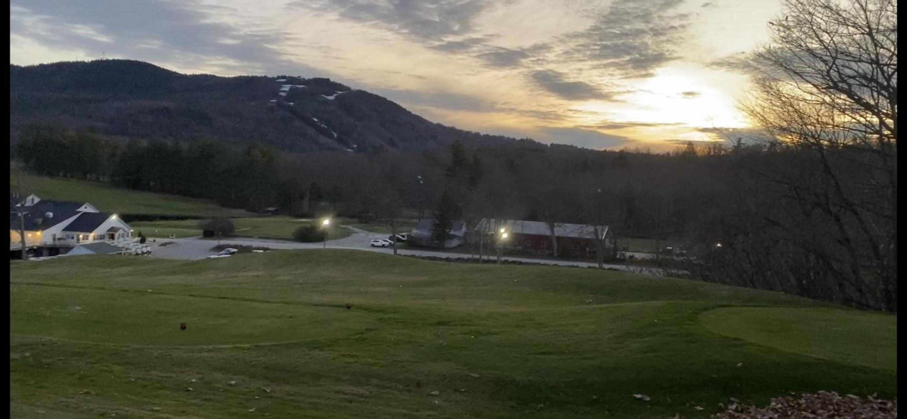 (Photo submitted by jamebond007 on 11/28/2020)