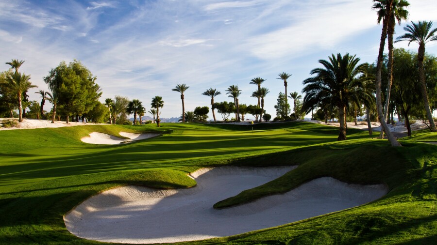 Bali Hai golf course in Las Vegas - hole 17